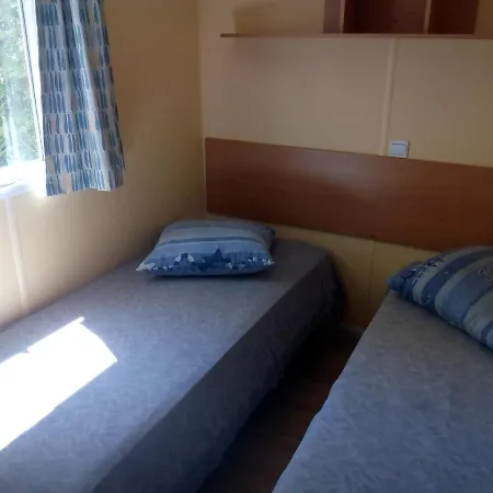 Camping Le Vialaret Nant Exterior foto